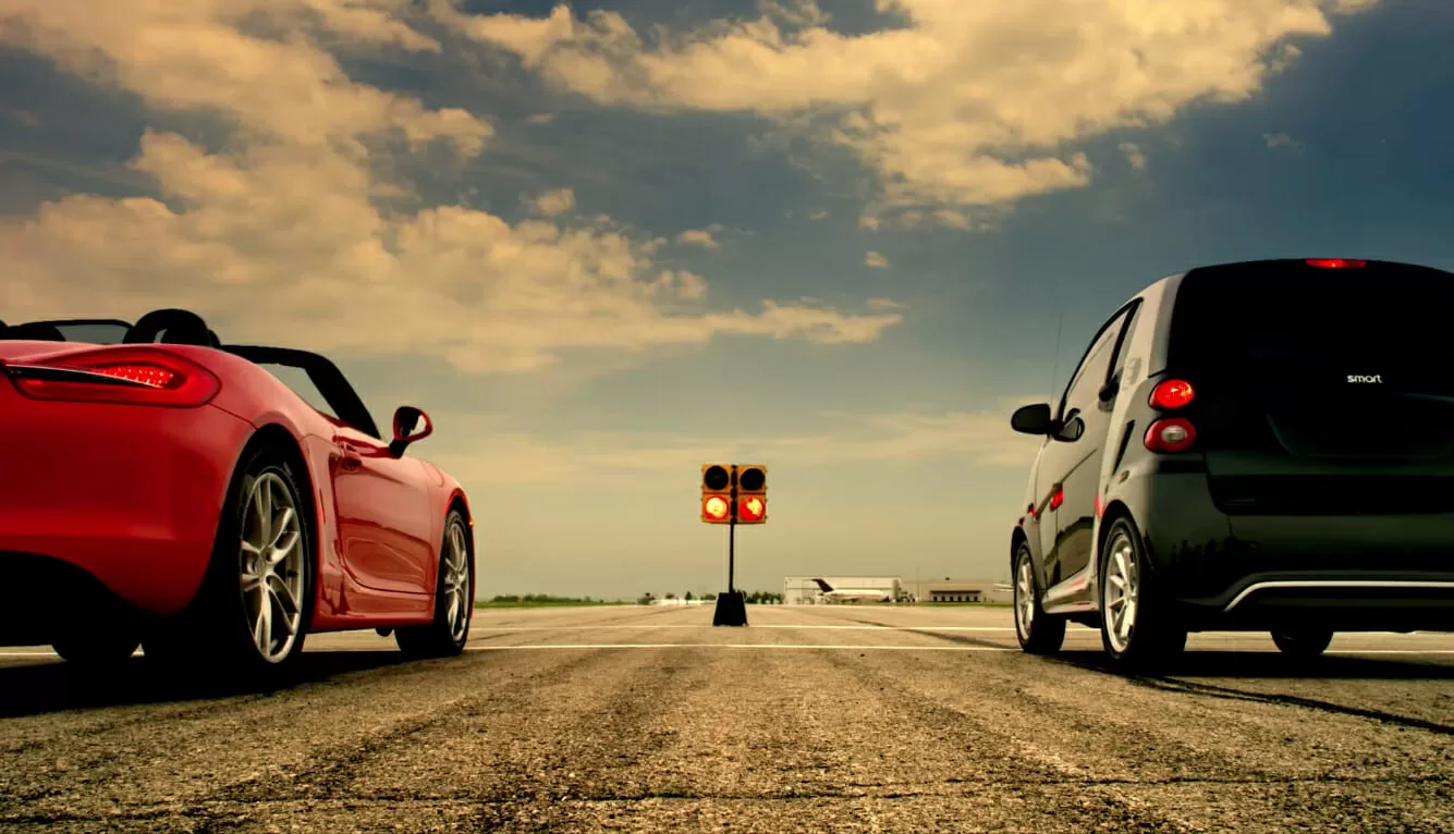 smart-fortwo-drag-racing-ad_100476882_h